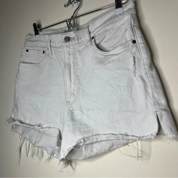 A+F The 4” Mom Short High Rise Off White Denim Shorts - Picture 5 of 12